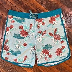 Patagonia Wavefarer Floral Boardshorts Men’s Size 36 Surf Swim Trunks Quick-Dry